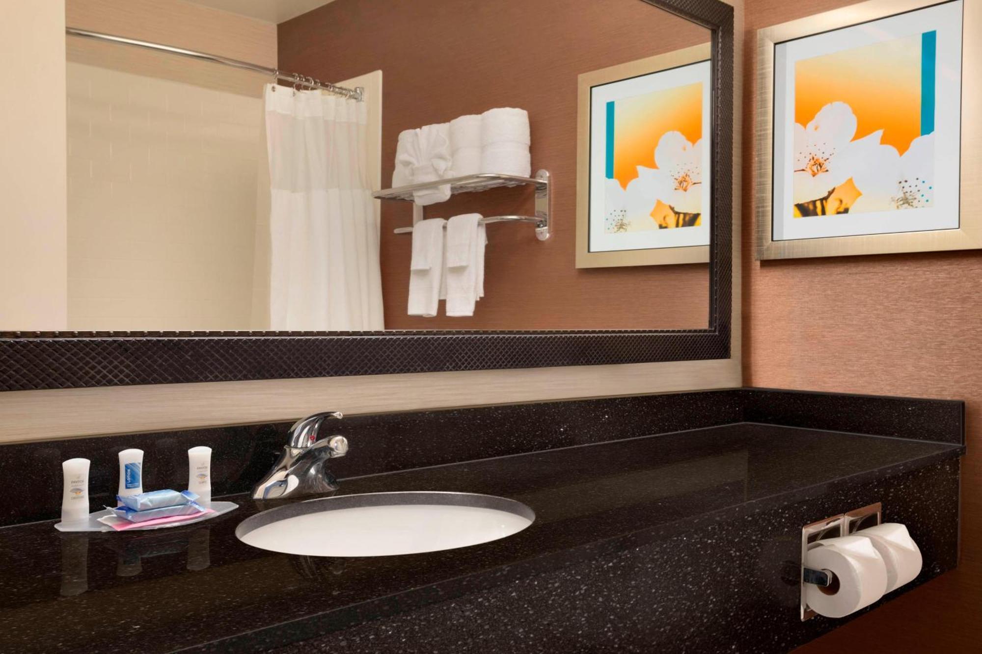 Fairfield Inn & Suites Fort Worth University Drive Luaran gambar