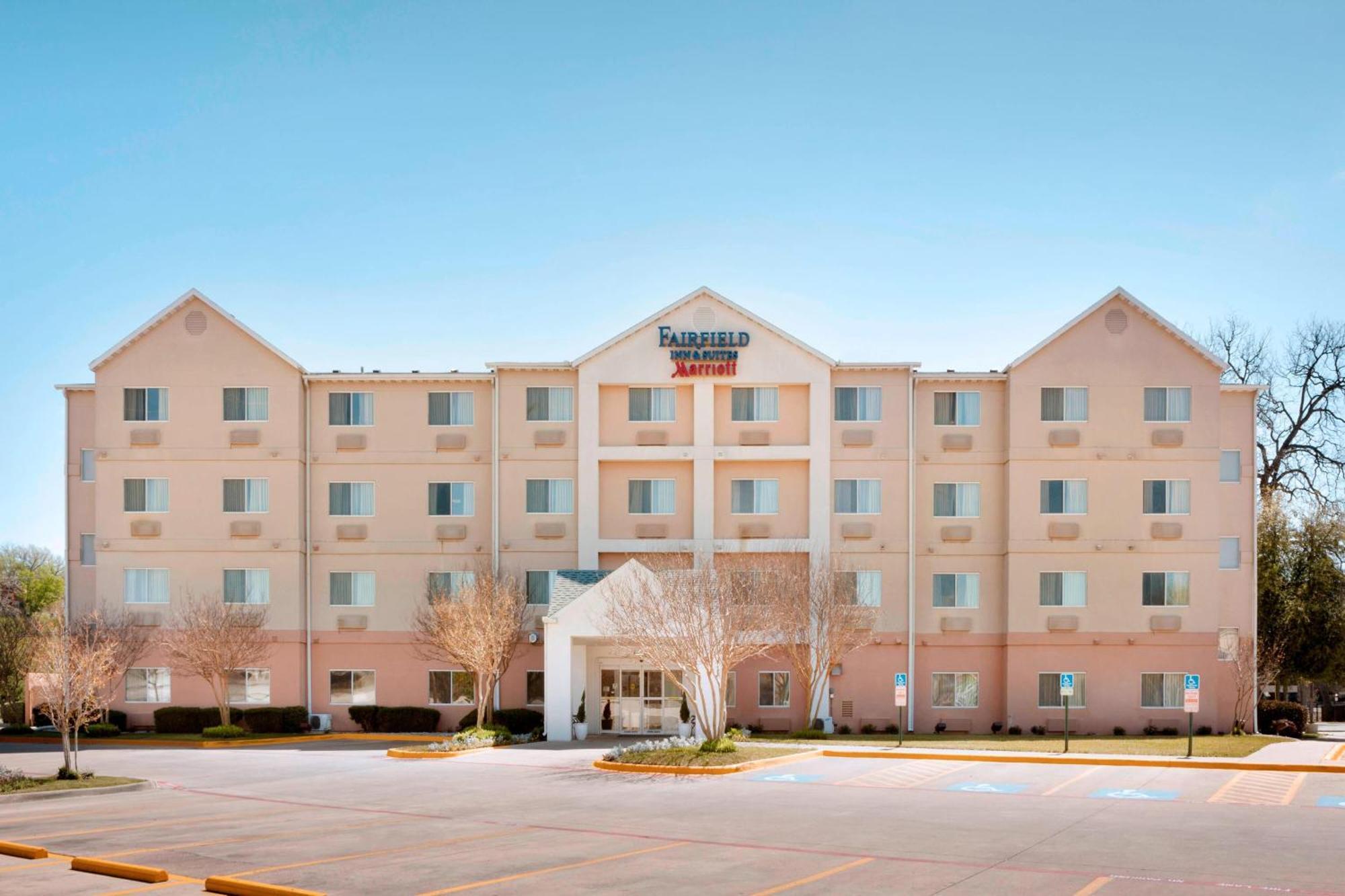 Fairfield Inn & Suites Fort Worth University Drive Luaran gambar